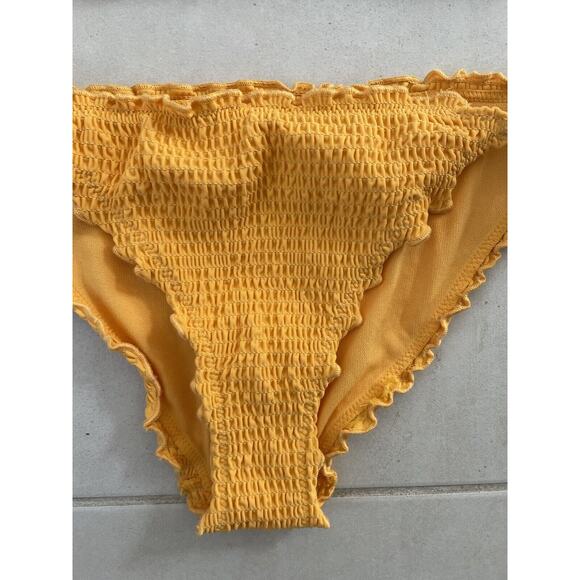 Hollister Swim Triangle Bikini Set Smocked Swimwear - Picture 4 of 10